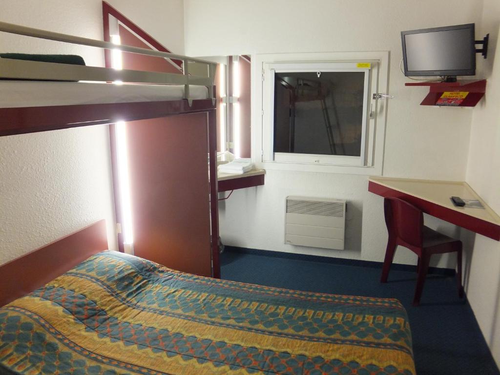 Formul'Eco Hotel Louvroil Bagian luar foto